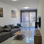 Valley 1 דירה