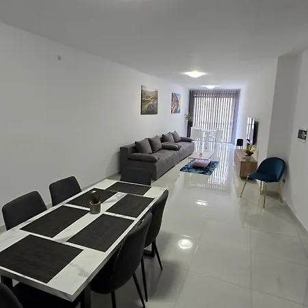 Valley 1 * Zebbug (Gozo)