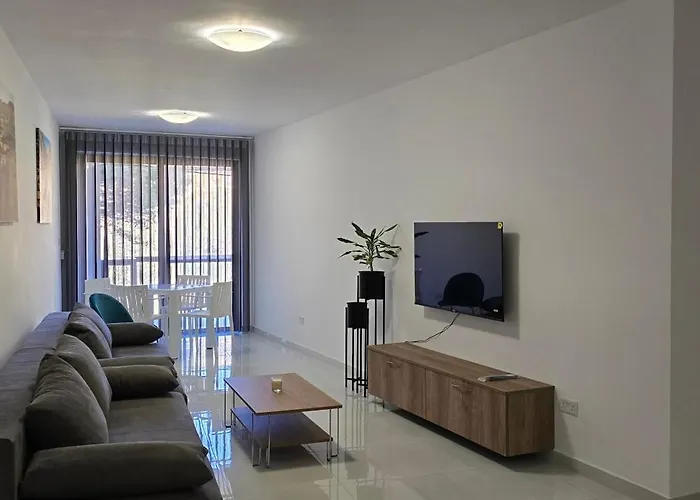 Valley 1 * Zebbug (Gozo)